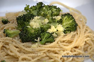 spaghetti cu brocoli