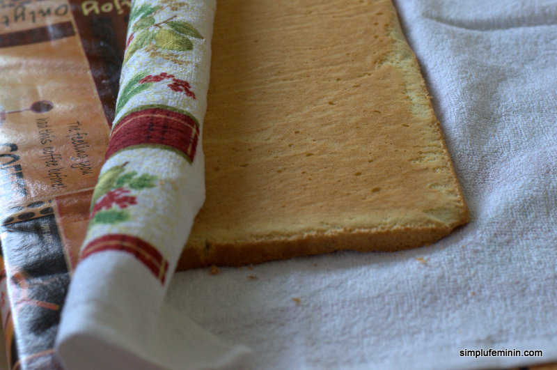 Rulada crema ciocolata si dulceata