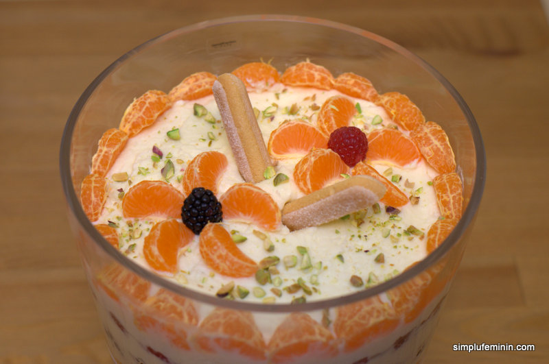 Tiramisu cu fructe la pahar